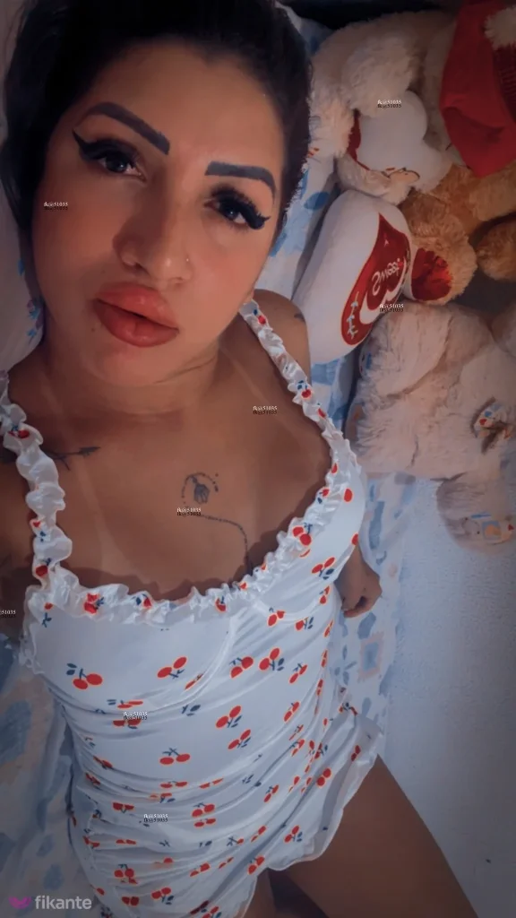 Foto de Morena tatuada