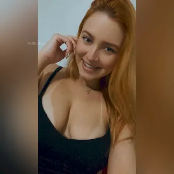 Pati ruiva - foto no feed de Porto Alegre