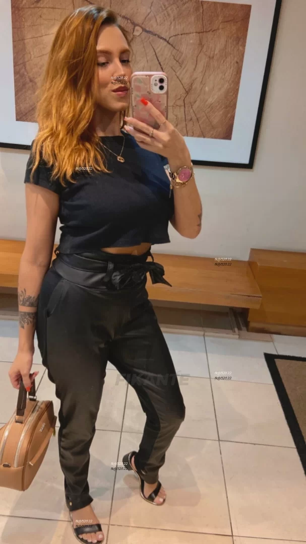 Pati ruiva - foto no feed de Porto Alegre