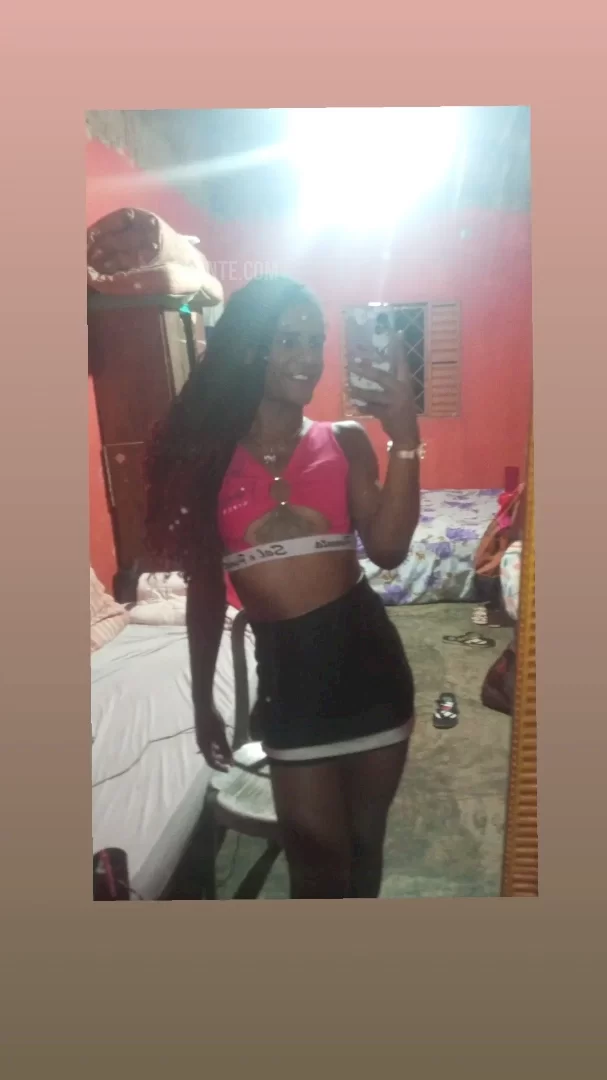 Rhillary - foto no feed de Iturama