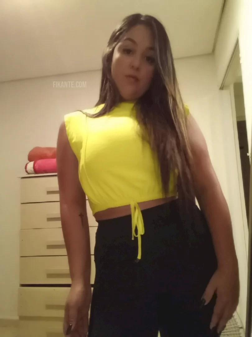 Mah Dias - foto no feed de sexo virtual