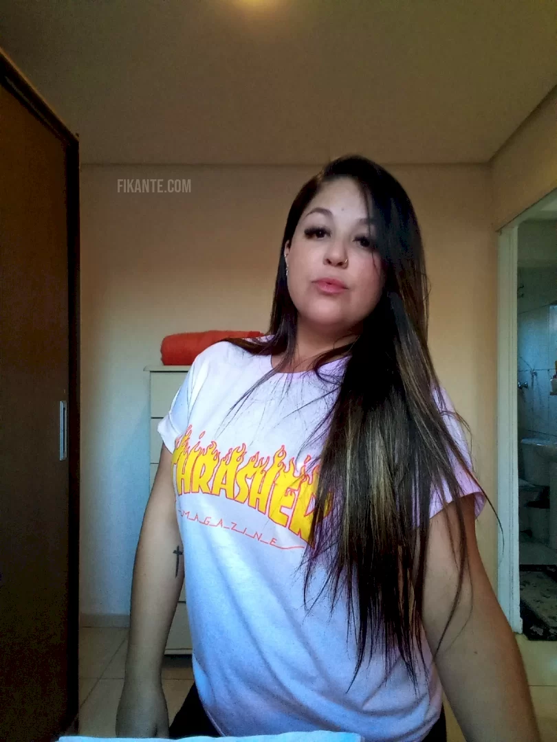 Mah Dias - foto no feed de sexo virtual