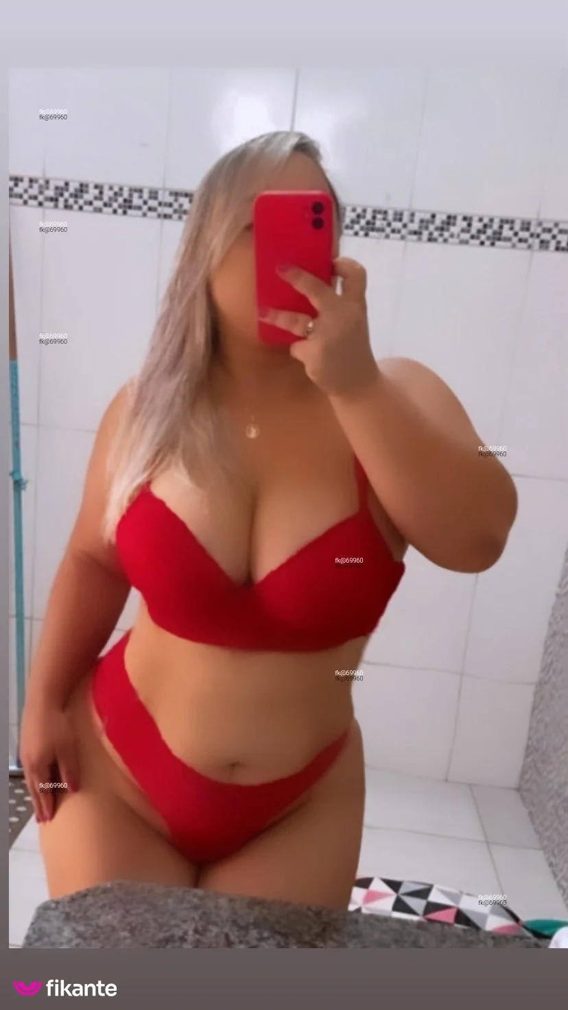 Valentina Boquinha De Veludo — garota de programa em Goiânia