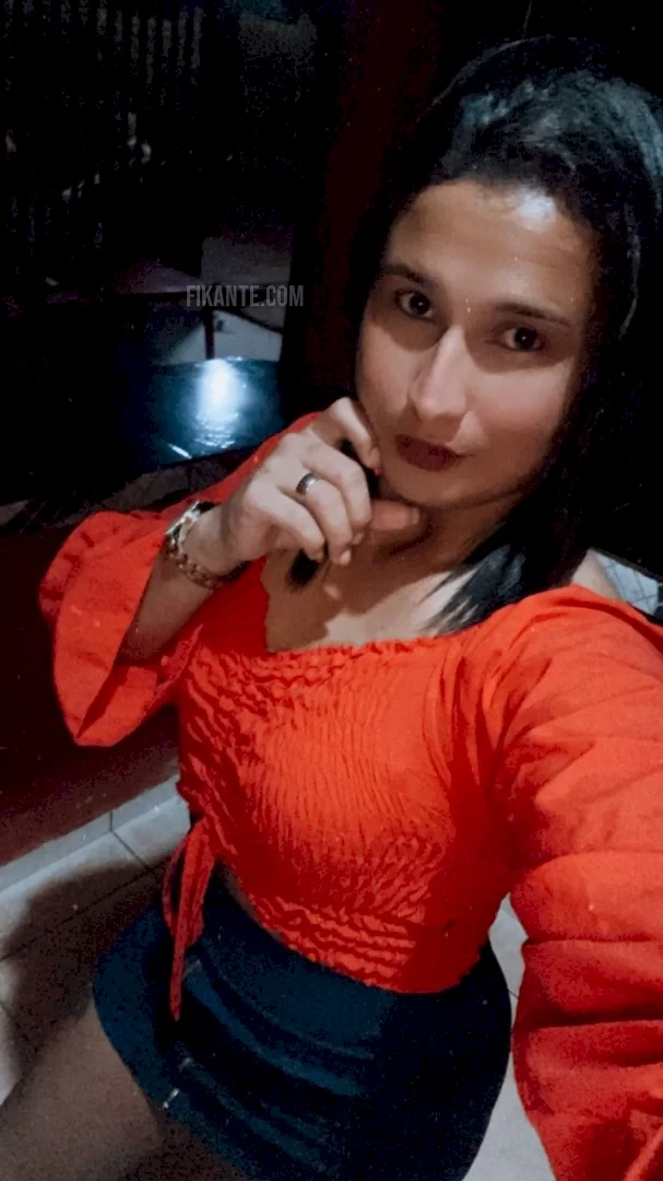 Bruninha sedutora - foto no feed de Presidente Médici