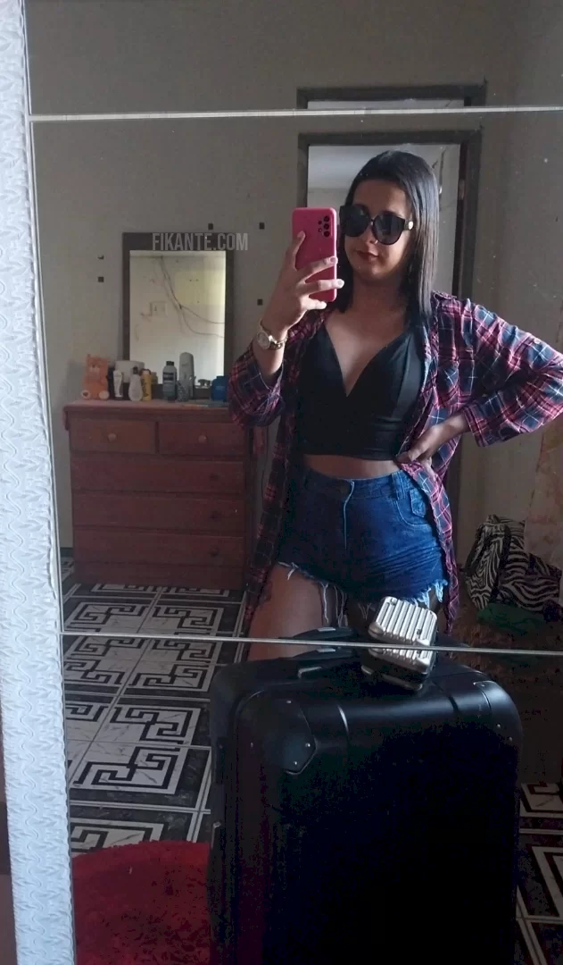 Bruninha sedutora - foto no feed de Presidente Médici