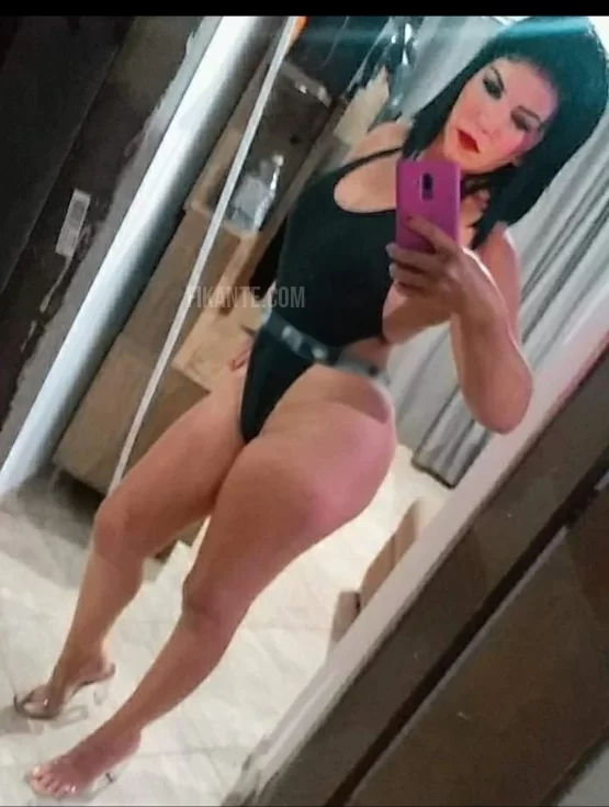 Kellynha RAINHA DO ANAL - foto no feed de Goianésia