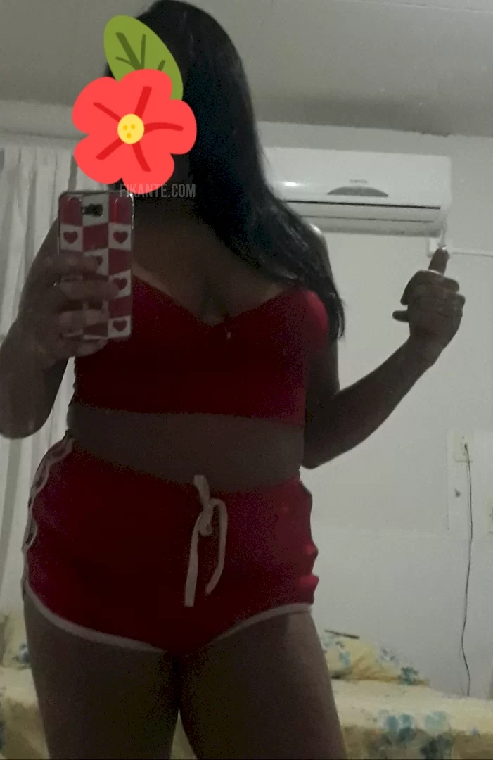 MIA AÇUCENA - foto no feed de Luís Eduardo Magalhães