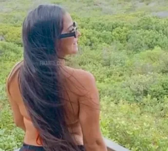 Bruna - foto no feed de Barra de São Francisco