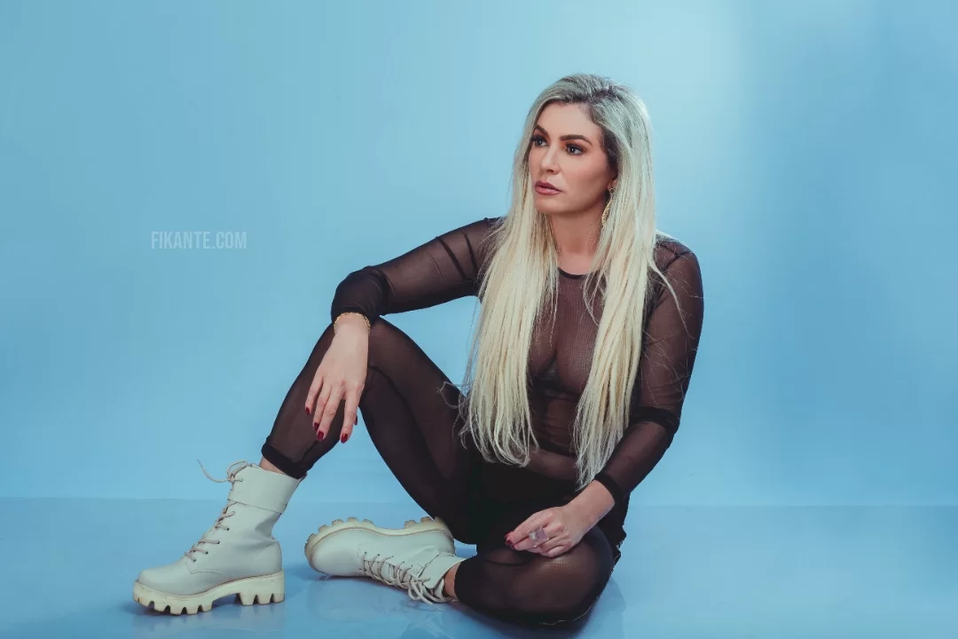 Roberta Goiana - foto no feed de Parauapebas