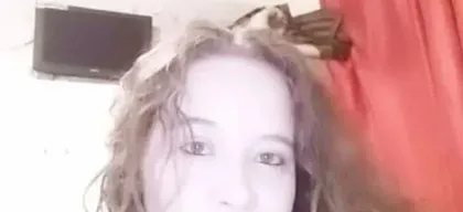 Foto profissional de Michelly loira sem wattzap