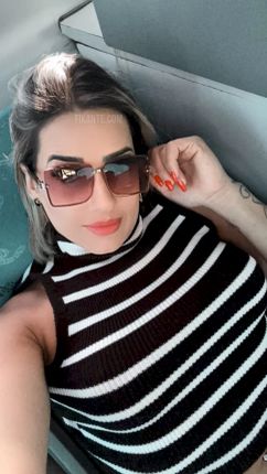 Thaylla eloiza - foto no feed de Britânia
