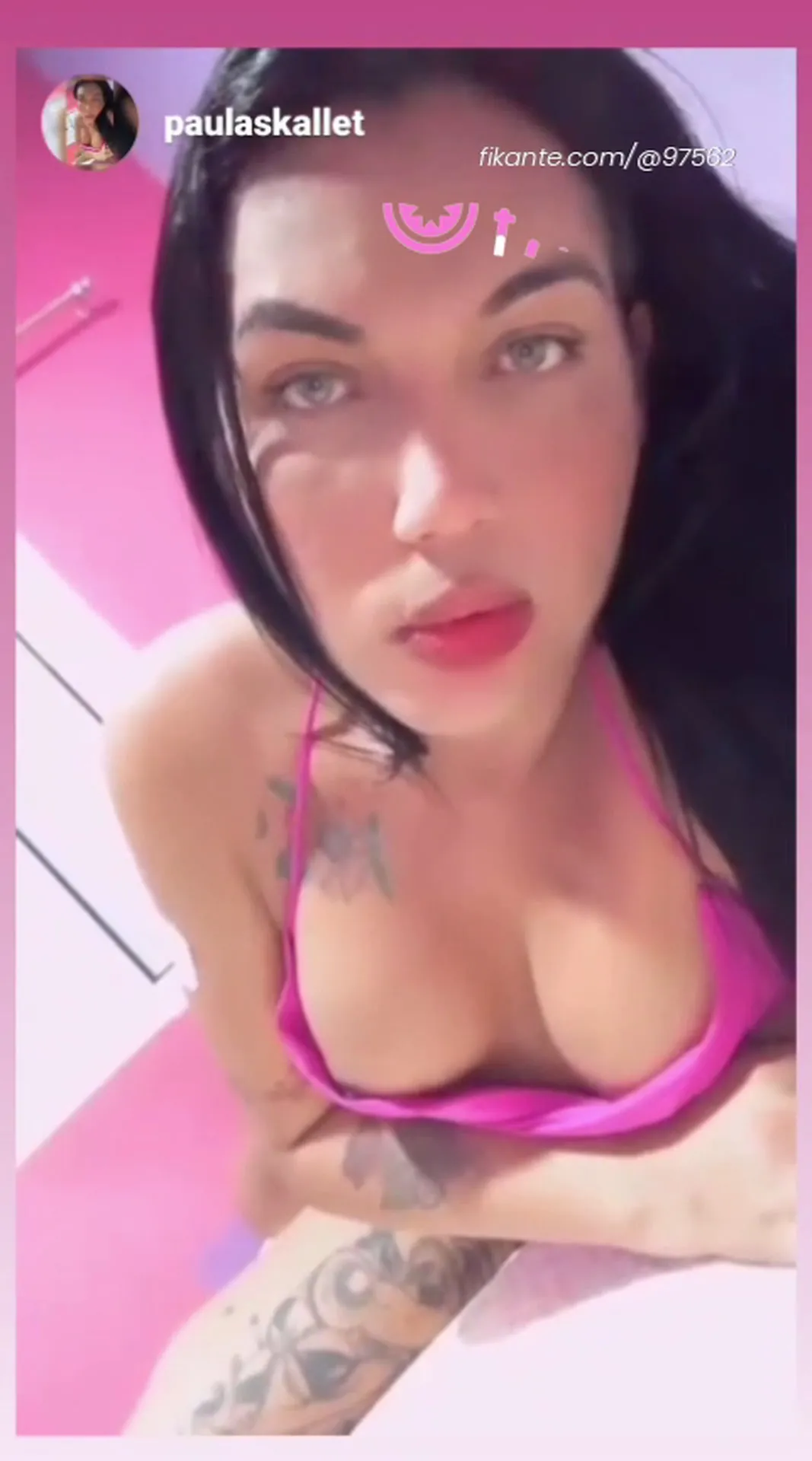 Prévia do vídeo de Nicole
